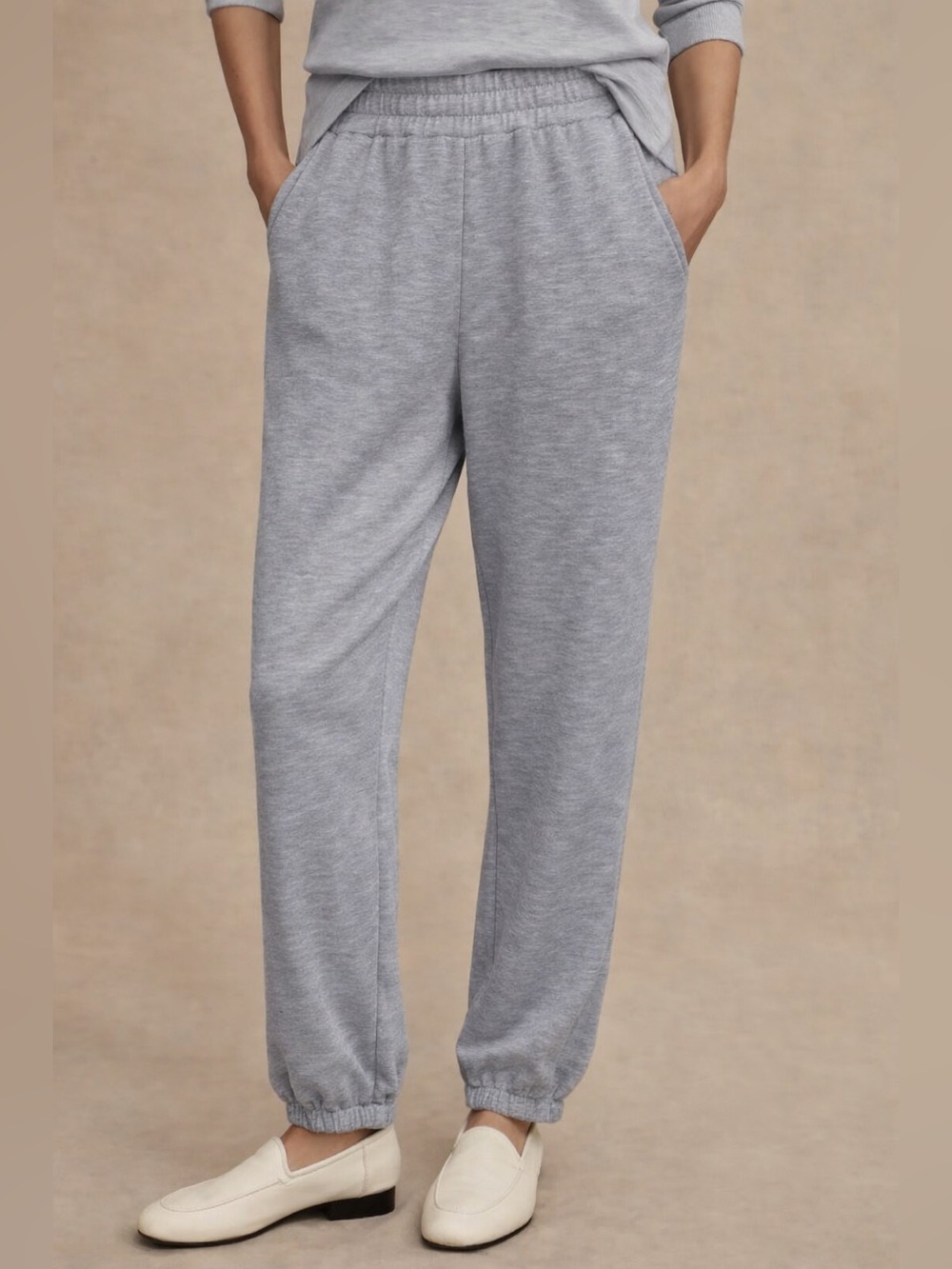 Varley Heather Gray Elastic Cuff Jogger Sweatpants - Cozy Lounge - Size XL - Picture 9 of 9